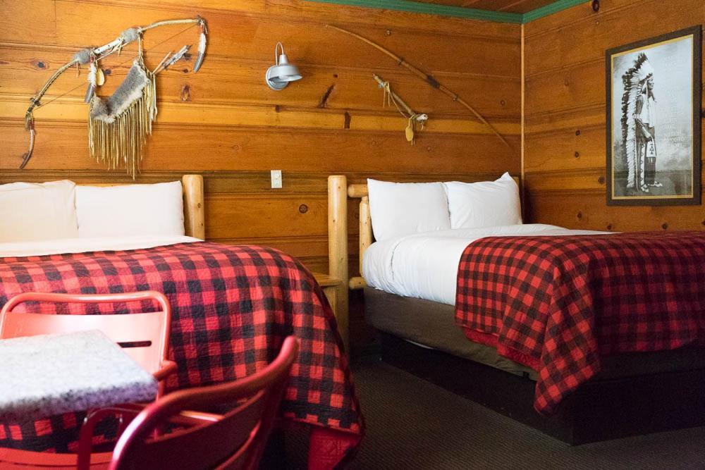 Shaver Lake Village Hotel ภายนอก รูปภาพ