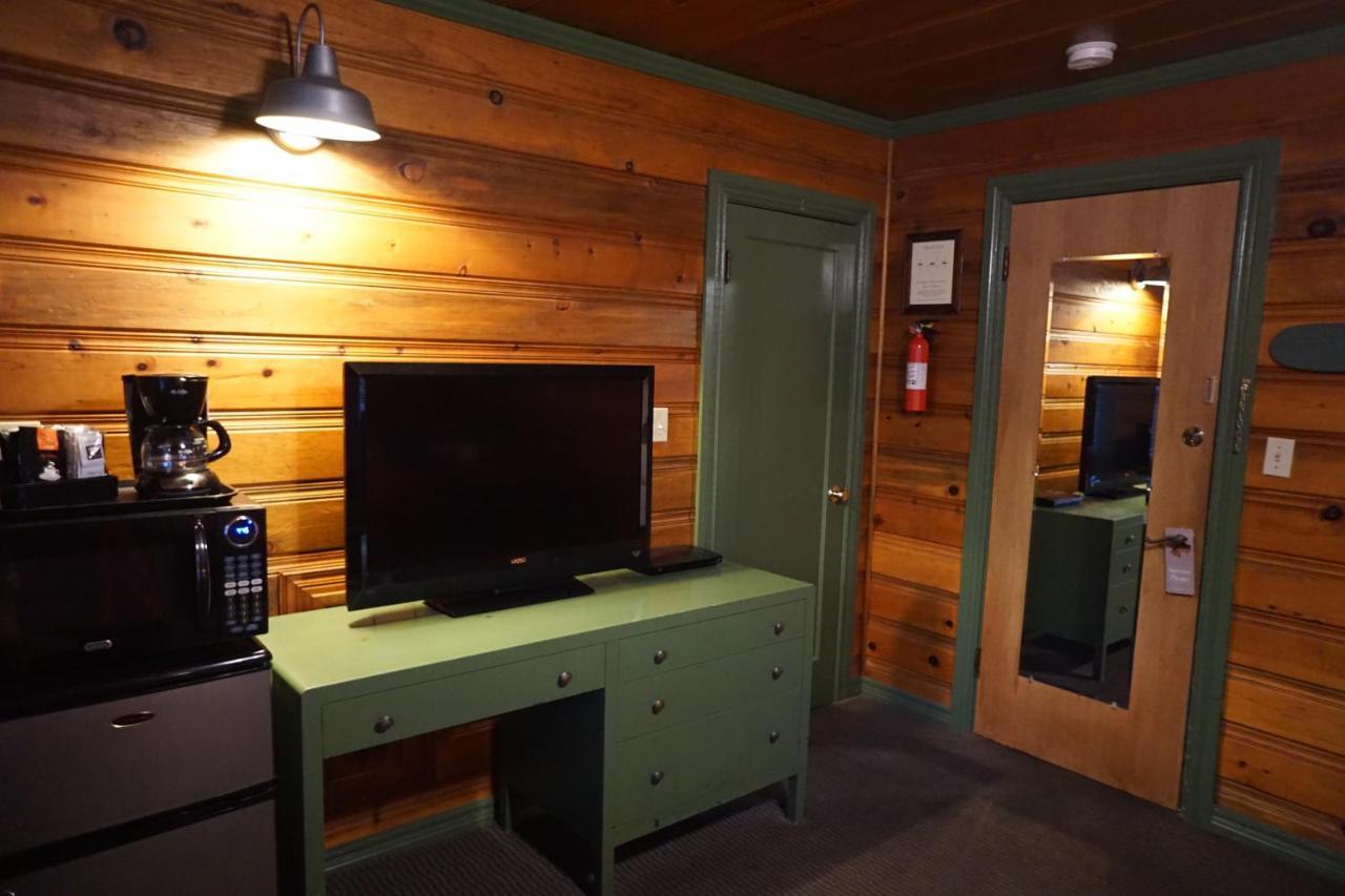 Shaver Lake Village Hotel ภายนอก รูปภาพ